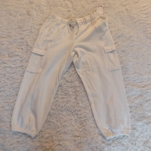 Athleta Heavyweight Terry Cargo Jogger - Picture 4 of 6